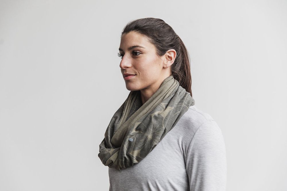 NOBULL Two-Tone Infinity Scarf - Army Green & Army Green Hibiscus - Ireland (0869XRYCP)